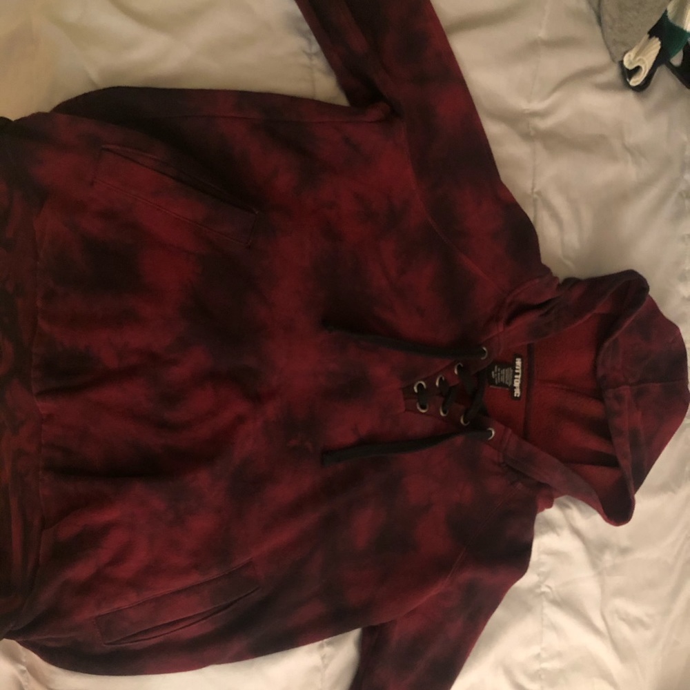 Hot topic sweater